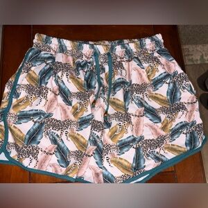 Women's Tropical Print Athletic Shorts